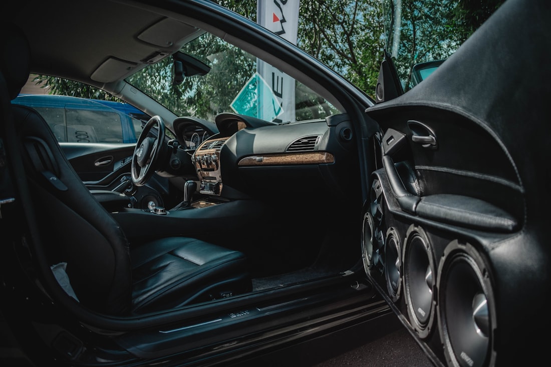 Door Speakers + Amp